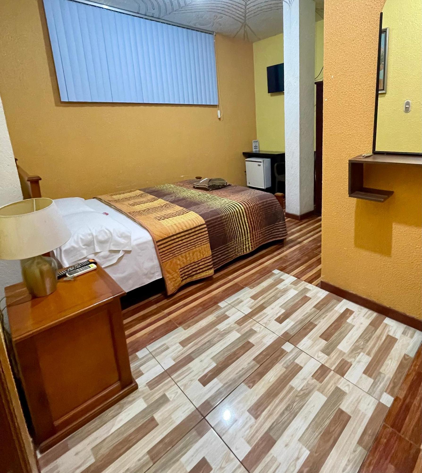Hotel R Williams Puerto Francisco de Orellana Exterior photo